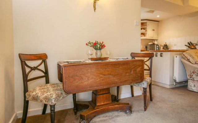 Neathwood Cottage, TETBURY