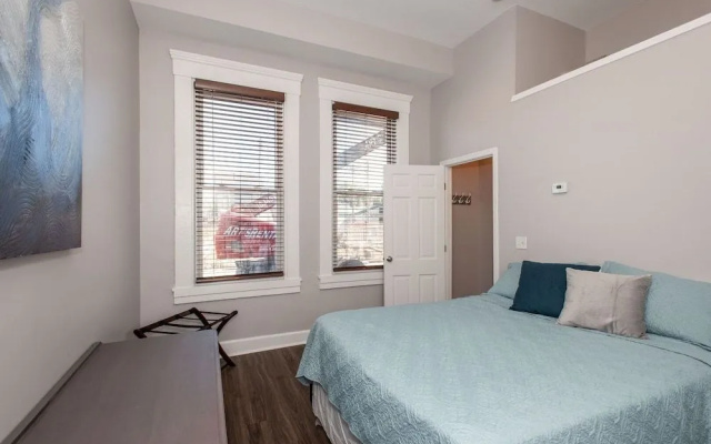 Heart of Mainstrasse Suites