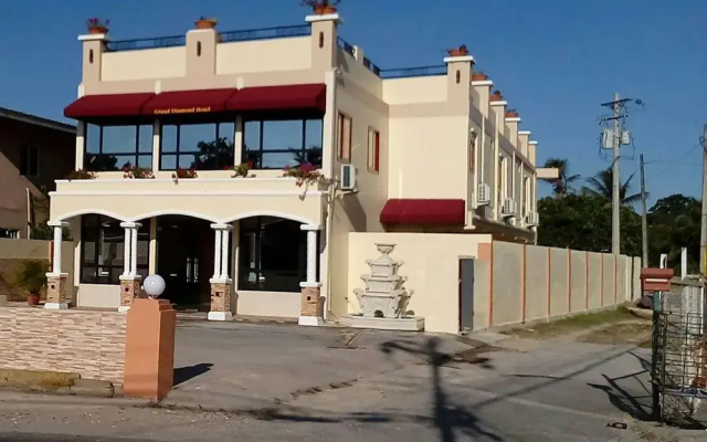 Grand Diamond Hotel Suites Trinidad