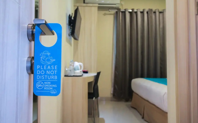 Airy Syariah Padang Barat Hang Tuah 211