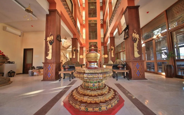 Thousand Island Hotel Inle