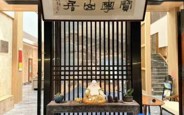Putuo Mountain Baoning Mountain Residence Hotel