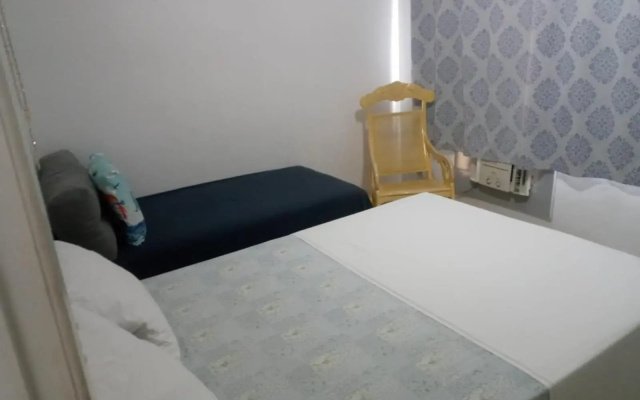 SUITE com BANHEIRO PRIVATIVO e QUARTO DUPLO