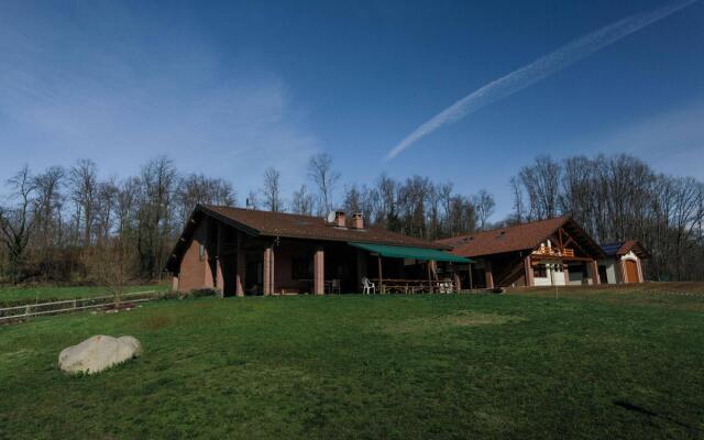 Отель Agriturismo Altana del Motto Rosso Италия, Ферно - отзывы, цены и фото номеров - забронировать отель Agriturismo Altana del Motto Rosso онлайн вид на фасад