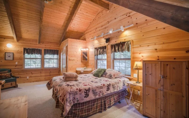 Chipmunk Lodge