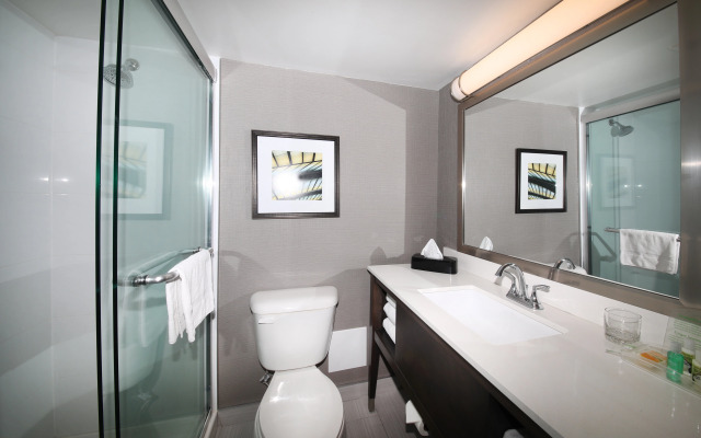 Holiday Inn Peterborough-Waterfront, ON by IHG
