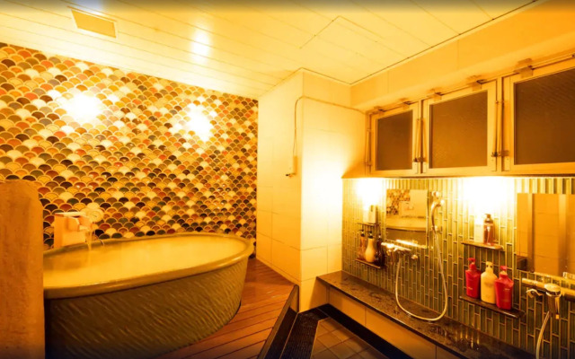 Global Cabin Yokohama Chukagai