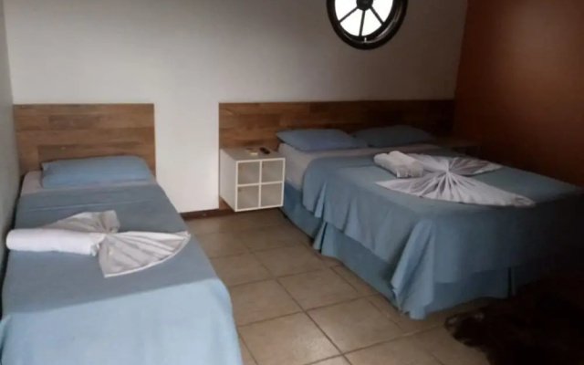 Hotel Dellamares