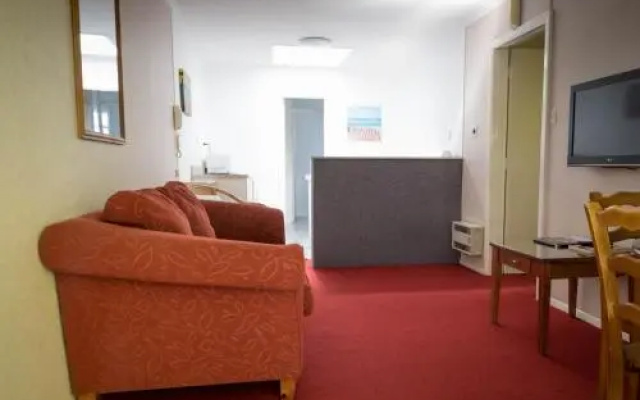 Waimarie On Riverside Motel And Apartments