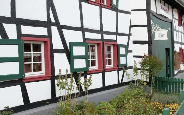 Nostalgic Apartment in the Beautiful Eifel Region