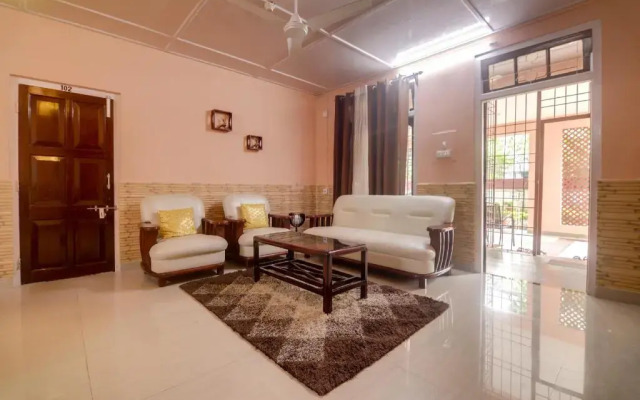 Trinayan Associates by OYO Rooms