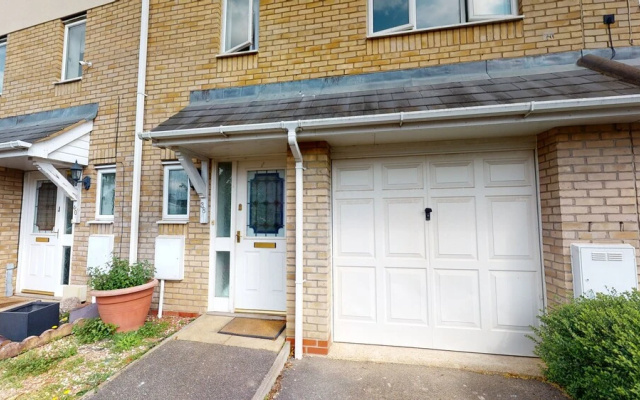 Foster House