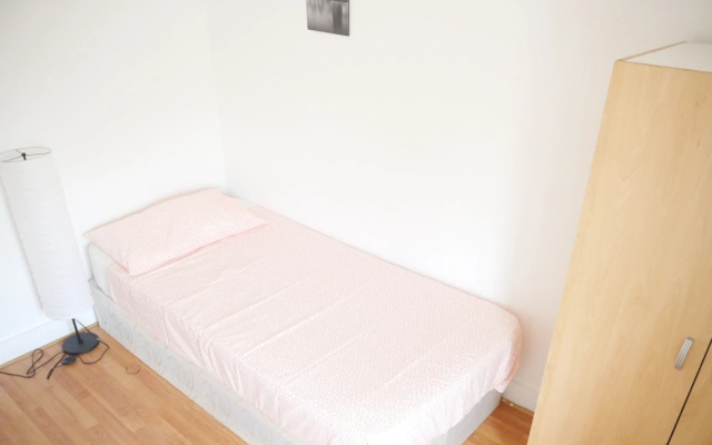 Oneroom