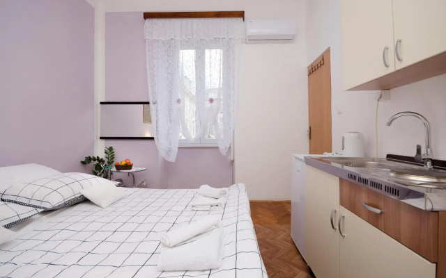 Studio apartman Bulesic