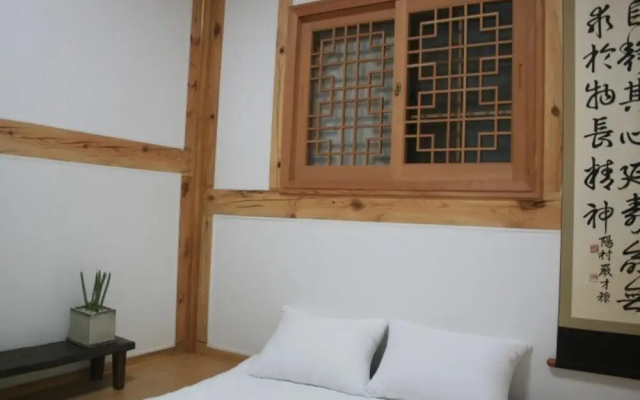 Cheongju Solhyang Hanok Pension