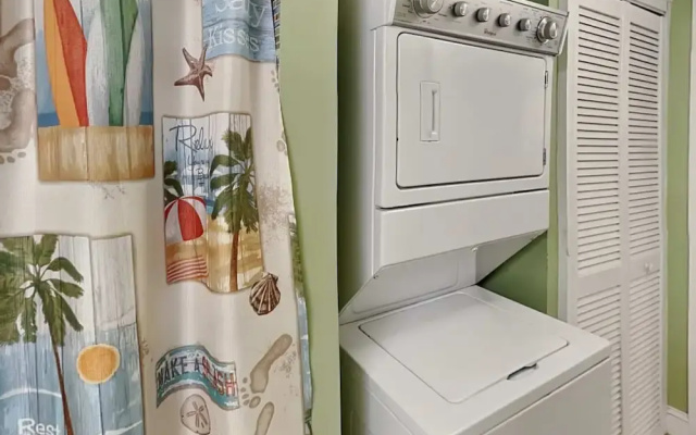 Oceanfront Luxury 2BR Condo New Rental