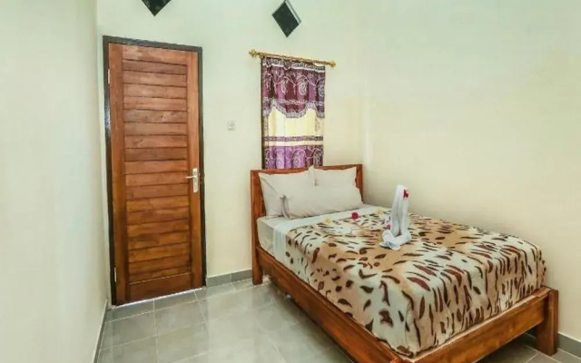 Putu Lembongan Lodge