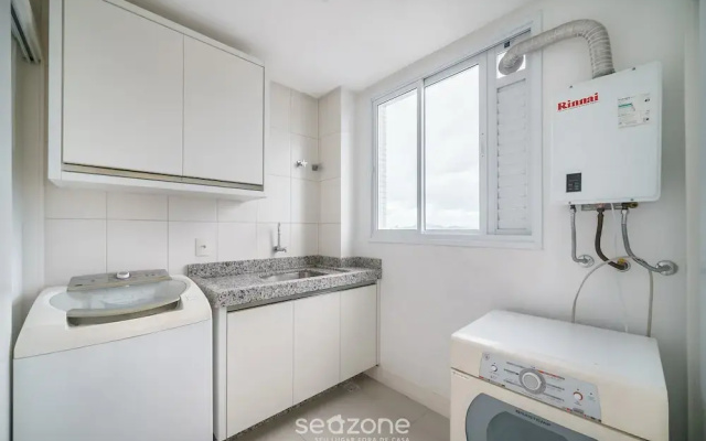 Seaview Apt Condo w/ Pool & BBQ Vce1102