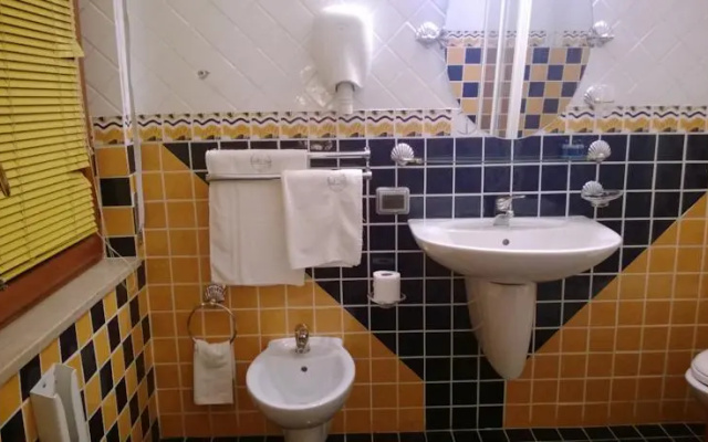 Hotel Gallo DOro
