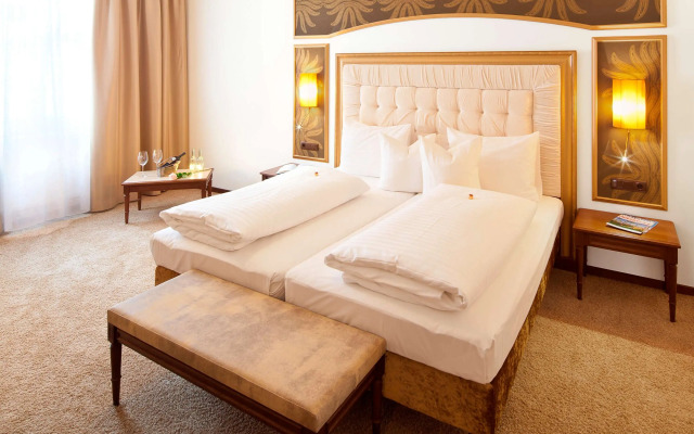 Hotel Goldener Adler, BW Signature Collection