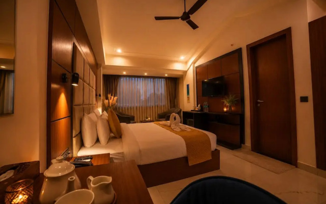 HUE GUH The Porto Candolim