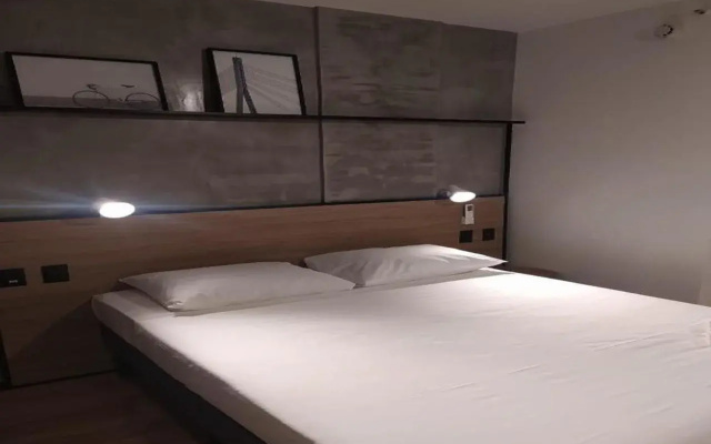 Ibis Nova Serrana