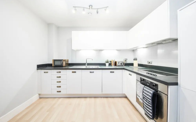 First Stay Apartments - The Postbox Suite