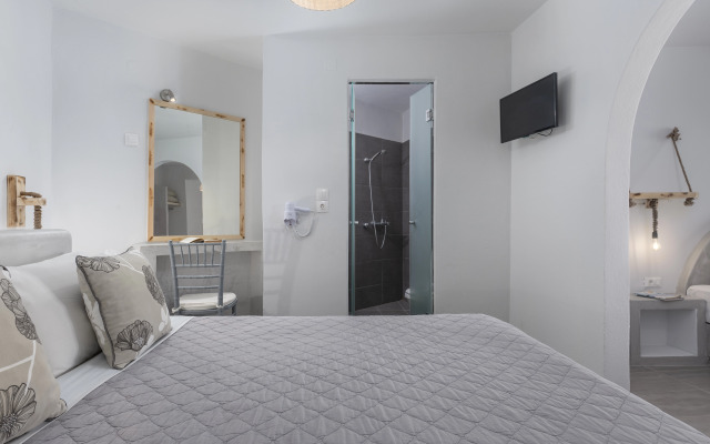 Gizis Cliffside Suites