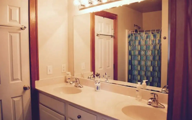 Will's Place 3 Bedrooms 2 Bathrooms Home