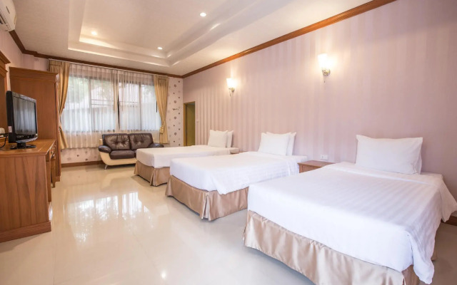 Juntra Resort and Hotel