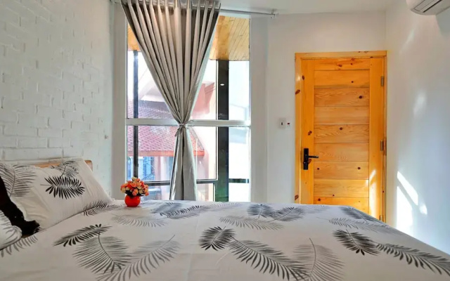 Private Room in Halong City Center - HANZ Almor2