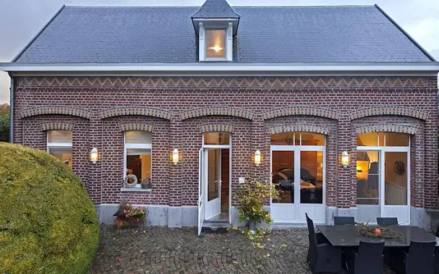t Koetshuis