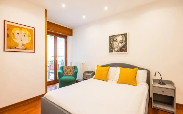 Colonna Classic Style Apartment by Wonderful Italy