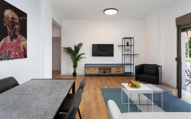Bold & Beautiful 1BR in Ben Yehuda by HolyGuest