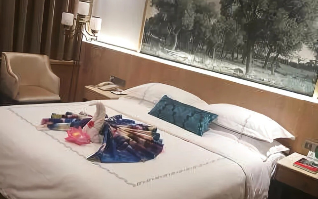 Lou lan Hotel