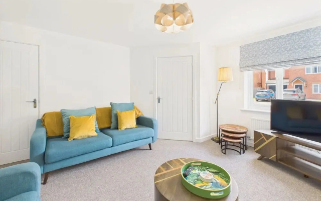 Host Stay Gannett House
