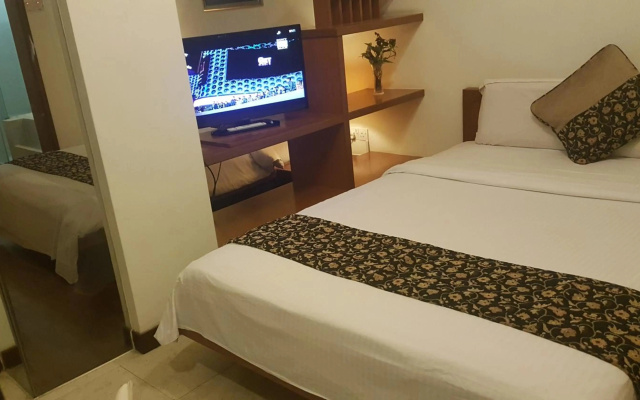 Peninsula Residence All Suite Hotel