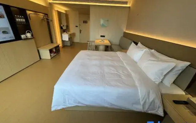 JI Hotel (Jurong Grand Theater Chongming East Road)