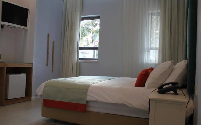 Bat Galim Boutique Hotel