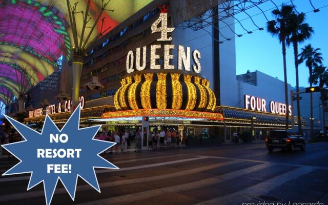 Отель Four Queens Hotel and Casino США, Лас-Вегас - отзывы, цены и фото номеров - забронировать отель Four Queens Hotel and Casino онлайн вид на фасад