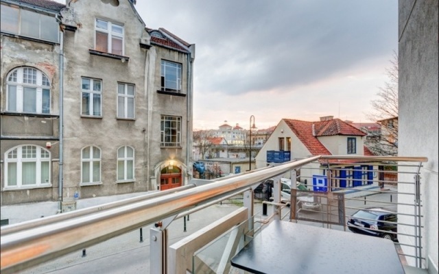 Отель Dom & House - Apartmenty Grunwaldzka Сопот