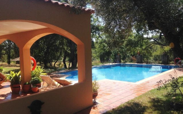 Apartamentos Rurales La Macera ****