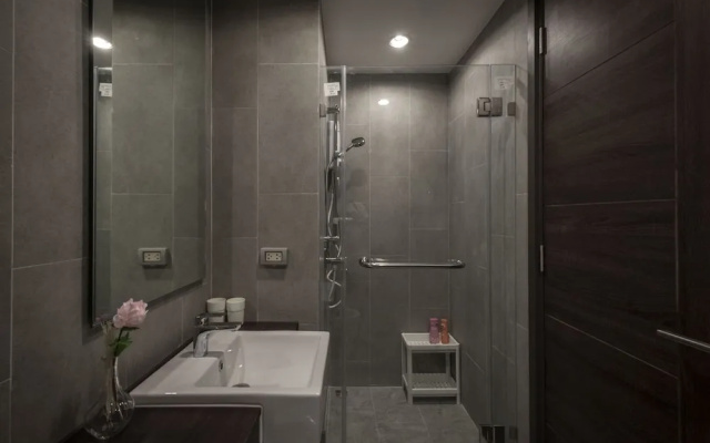 Community Apartment - bkce37