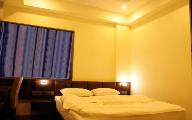 Golden Residency