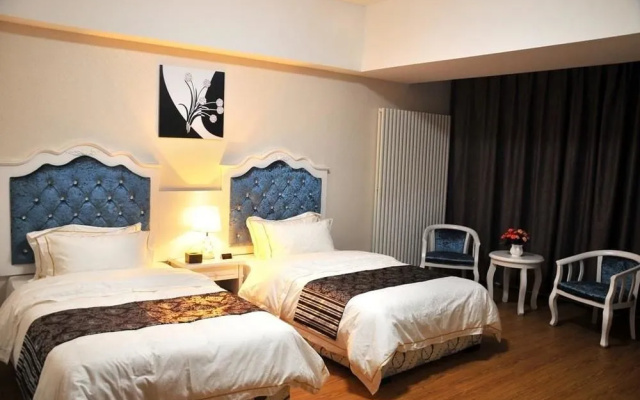 Cocoa Hotel (Zhengzhou Erqi Wanda City Second People's Hospital Metro Station)