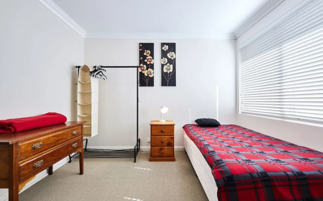 Fremantle Townhouse u/5