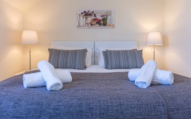 Ailsa Retreat - Donnini Apartments