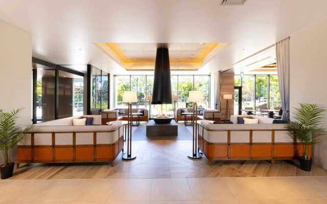 Aqa Hotel Premium