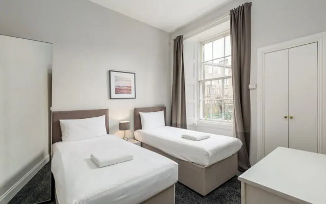 Destination Edinburgh Apartments- Southside Apartments