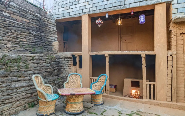 Saffronstays Hardy's Hideaway